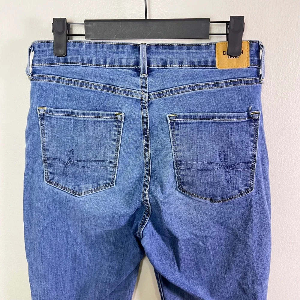 Denizen Levi's High Rise Skinny Jeans 8M Blue Medium Wash Denim Everyday